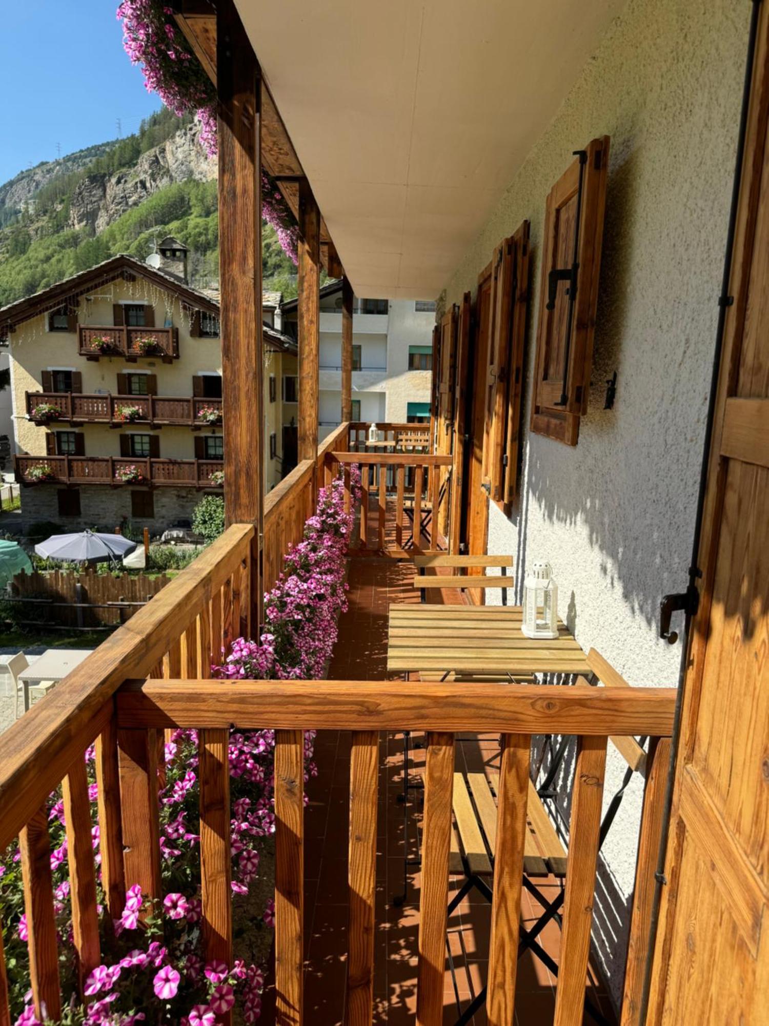 Hotel Ondezana Cogne Kültér fotó
