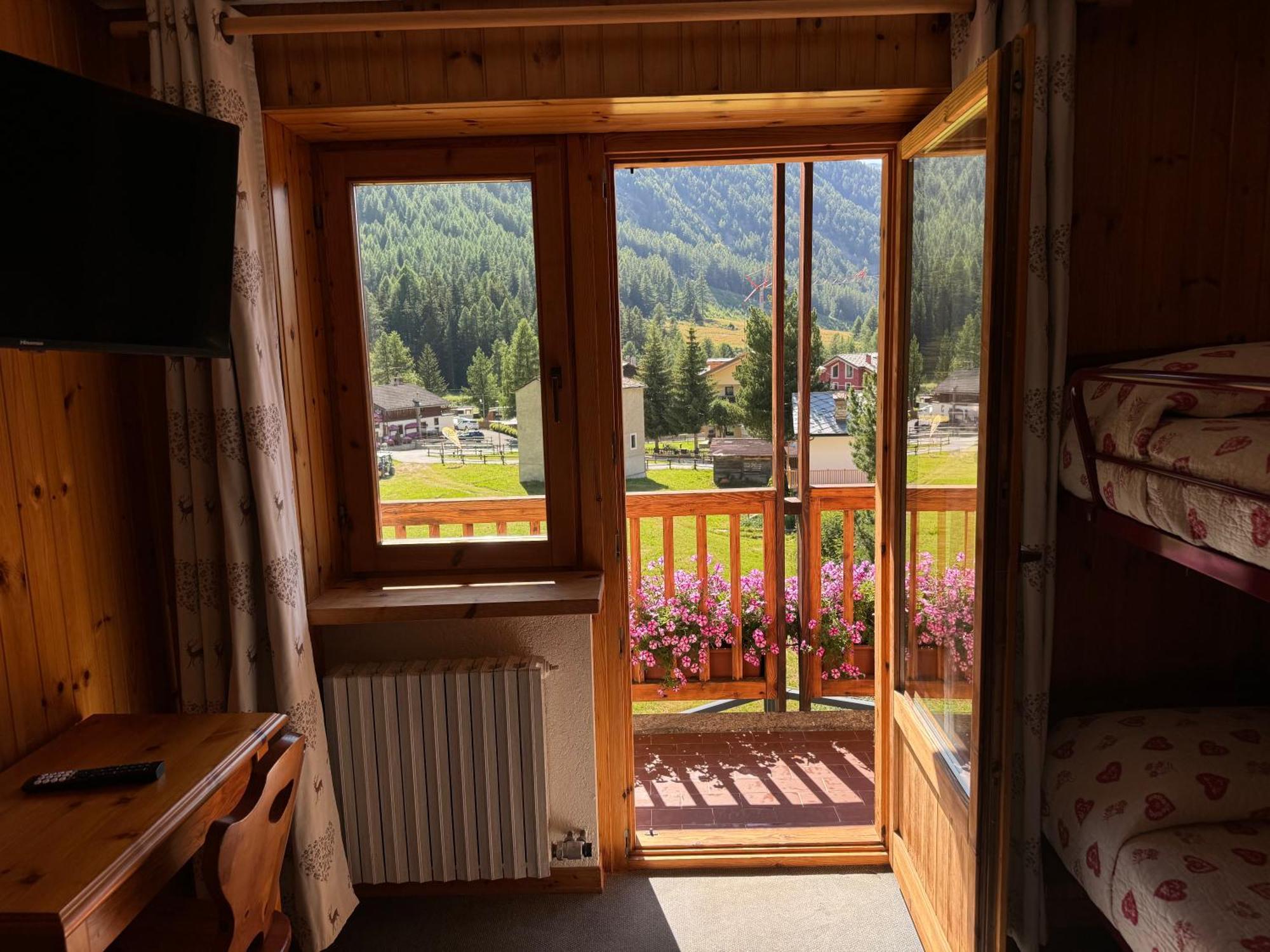 Hotel Ondezana Cogne Kültér fotó